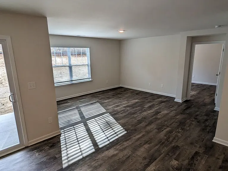 2838 Sherrills Stream Dr — Photo 8