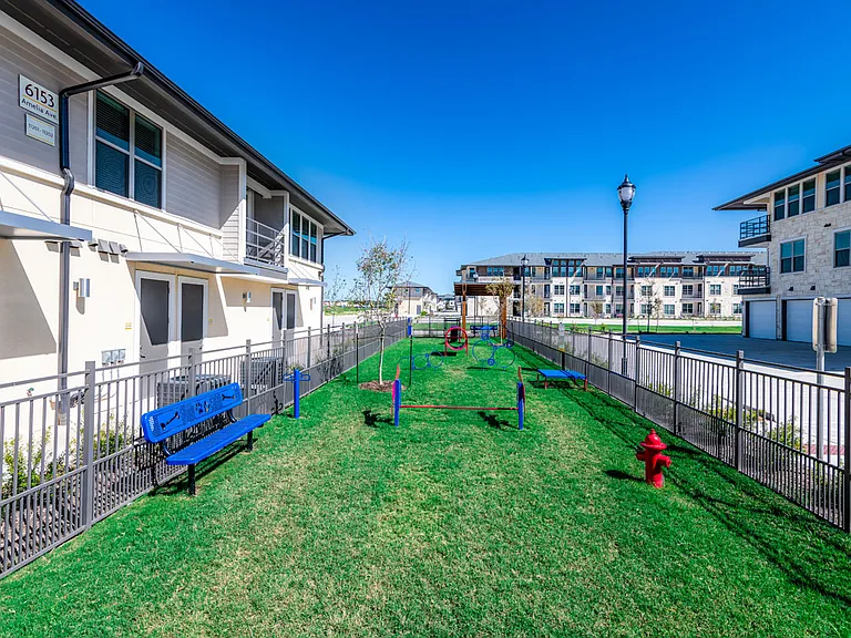 Chisholm at Tavolo Park — Photo 41