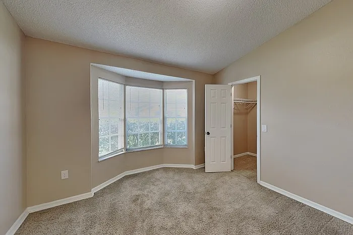 7132 Waxwing Dr — Photo 15