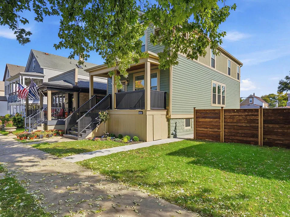 1323 Home Ave