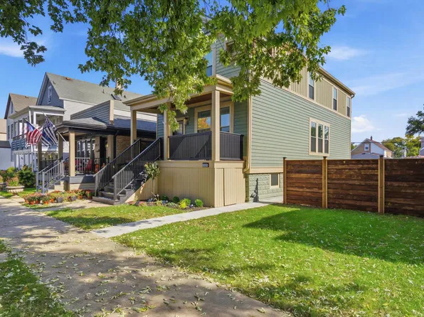 1323 Home Ave, Berwyn, IL 60402