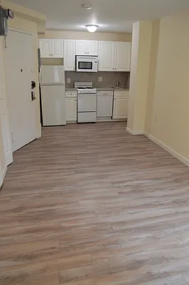 Rented by OvCo Realty | media 8