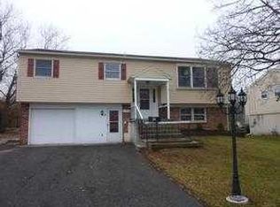 526 Ringold St, Phoenixville, PA
