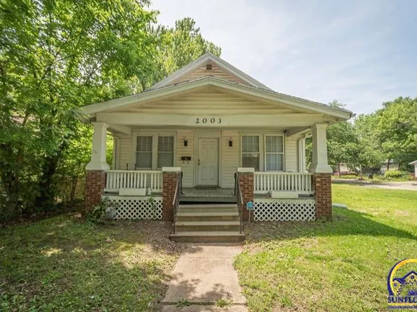 2003 SW Lane St, Topeka, KS 66604