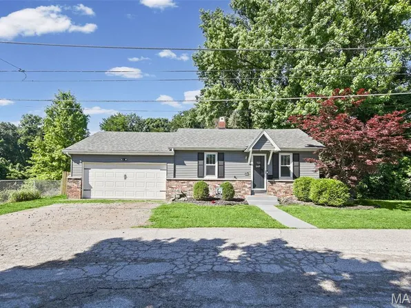 600 Leonard St, Alton, IL 62002