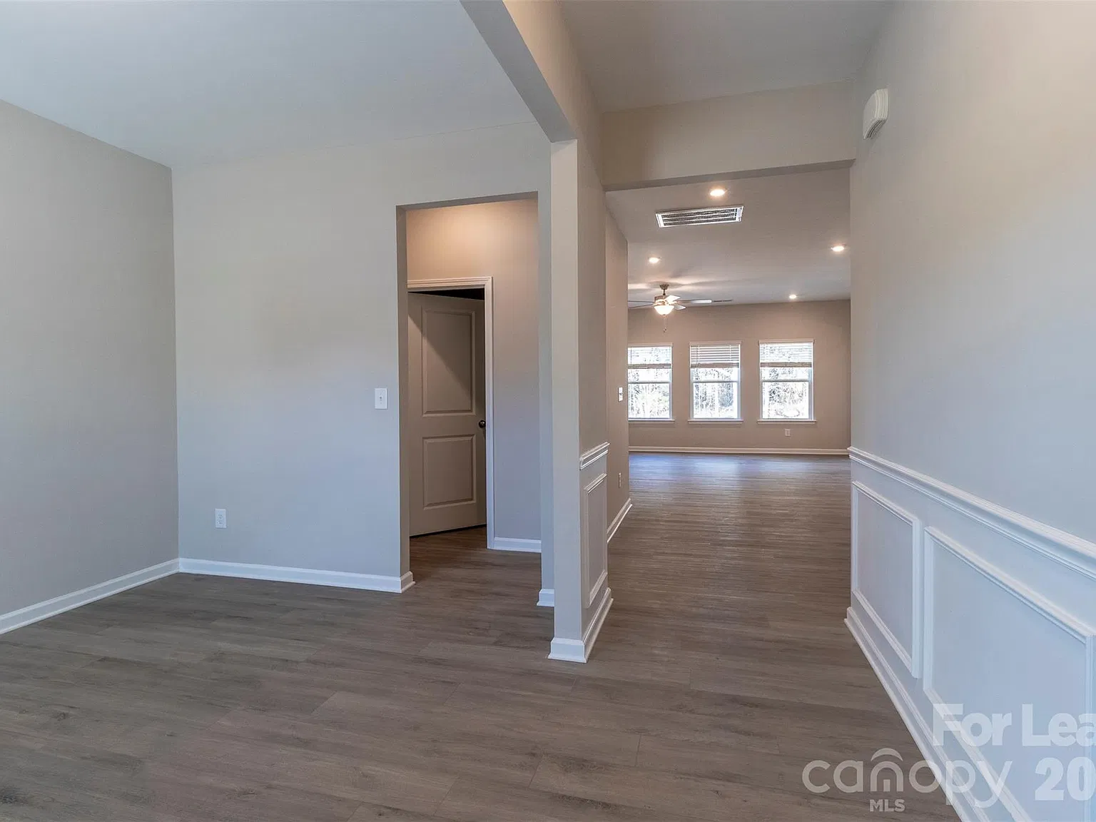 4 bed, 2.5 bath, 2548 sqft, $2,750 — Photo 4