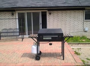 30171 Groveland St, Madison Heights, MI 48071