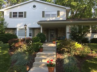 202 Saratoga Cir, Madison, WI 53705