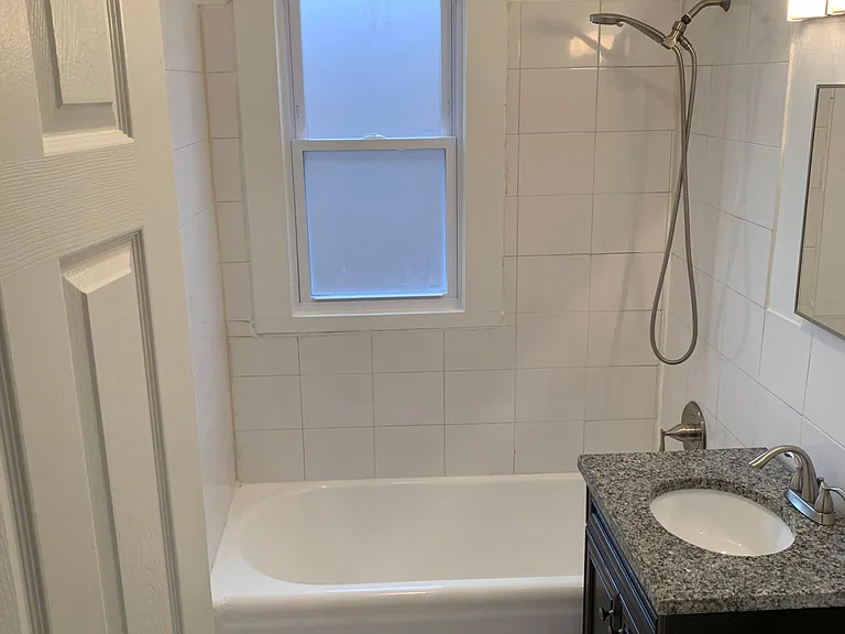 533 Peabody St NW #3 — Photo 5