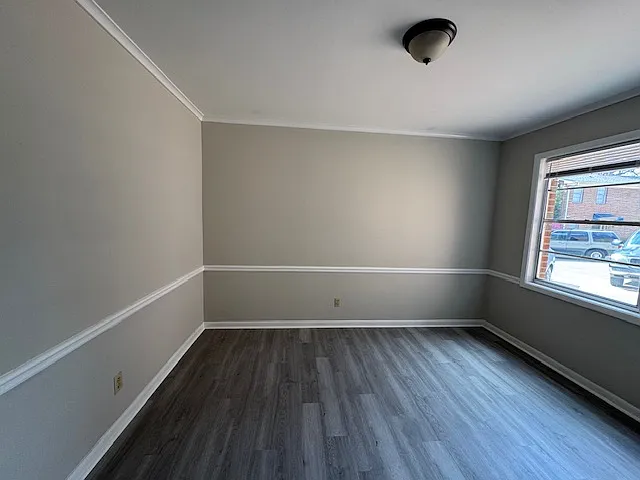 2261 Robin Lyn Ct — Photo 12