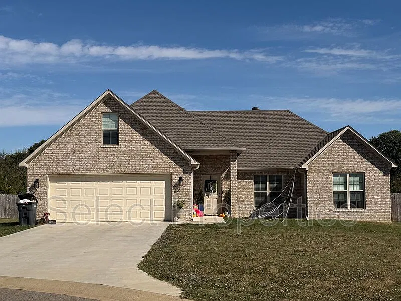 442 Brookstone Dr