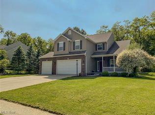 6204 Mulberry Bend Dr, Medina, OH 44256