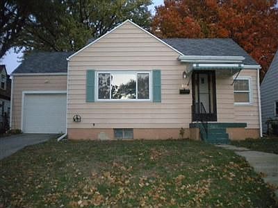 1st image of 208 S Westview Ave