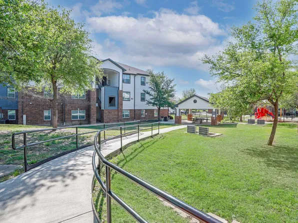 Worthington Point Apartments, 12301 Hemphill St #9d036fcc8, Crowley, TX 76036