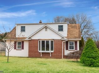 24 Morris Ave, Montville, NJ 07045
