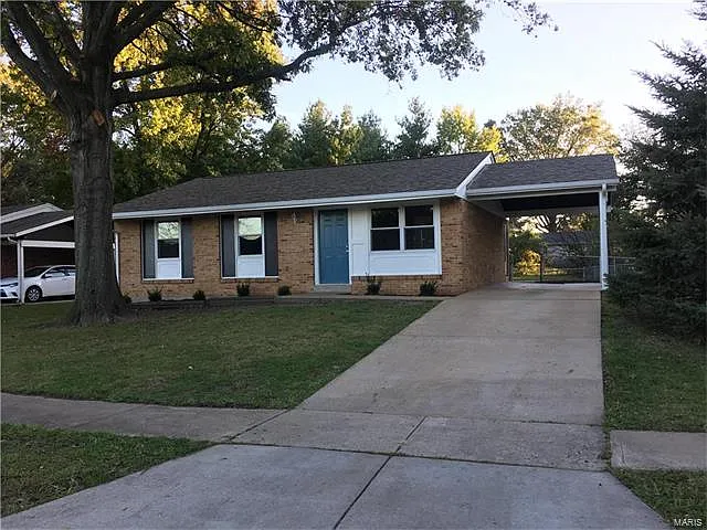 1752 Saddle Ridge Dr photo 1