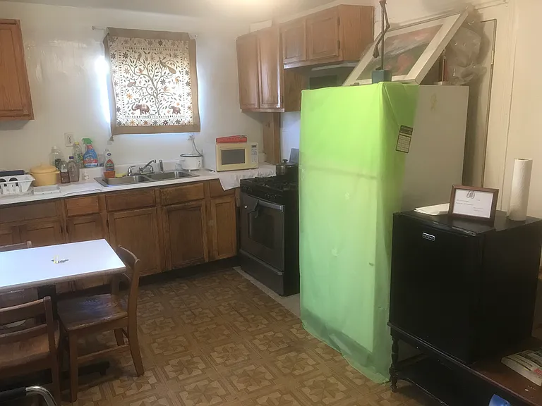 480 Elm St #1 — Photo 6