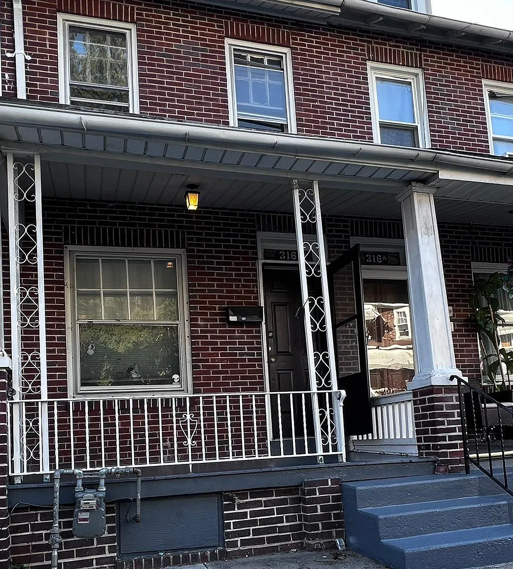 316 Linden St — Photo 1