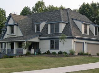 7578 Riverview Rd, Brecksville, OH 44141