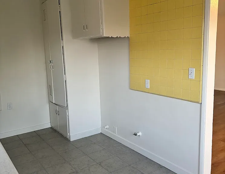 5919 Northside Dr — Photo 8