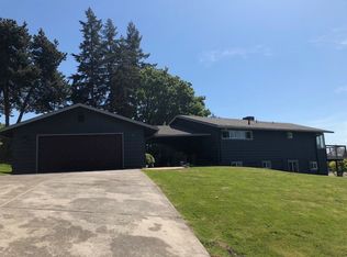 711 SW 187th St, Normandy Park, WA 98166