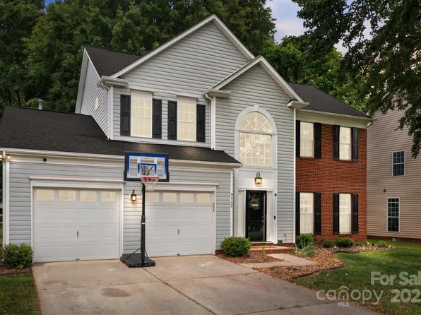 9142 Babbitt Way, Charlotte, NC 28216