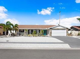 729 Flamingo Dr, Apollo Beach, FL 33572