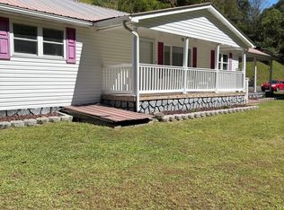 1991 Old Greenbrier Rd, Haysi, VA 24256