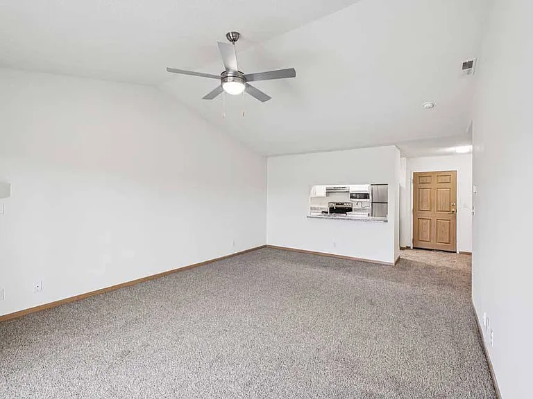 Northbrook Apartments — Photo 108