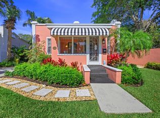 36 Palm Sq, Delray Beach, FL 33483