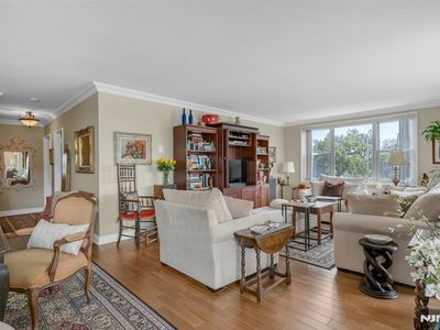 2000 Linwood Ave APT 3K, Fort Lee, NJ, 07024