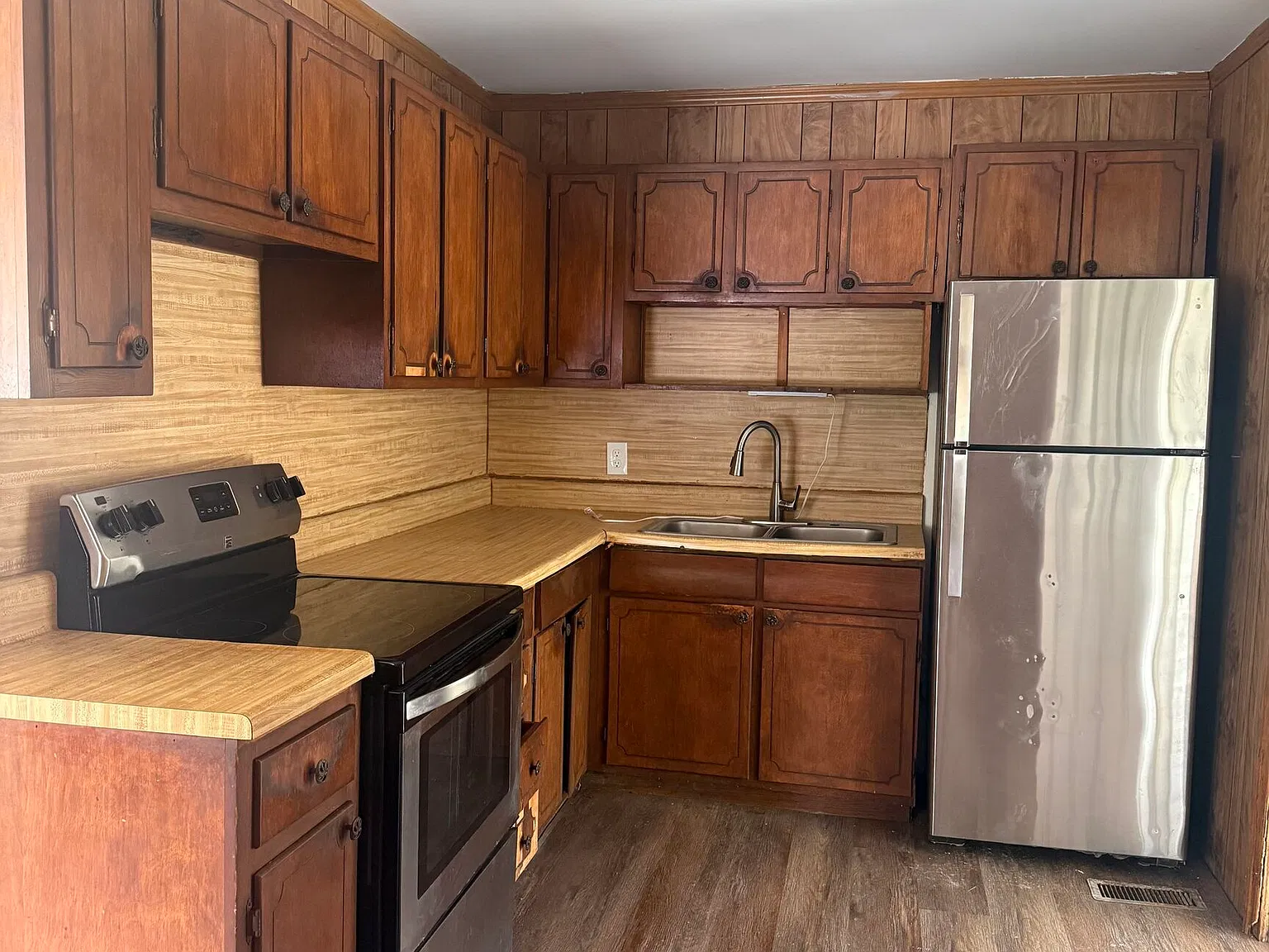 3 bed, 2.0 bath, $1,650 — Photo 3