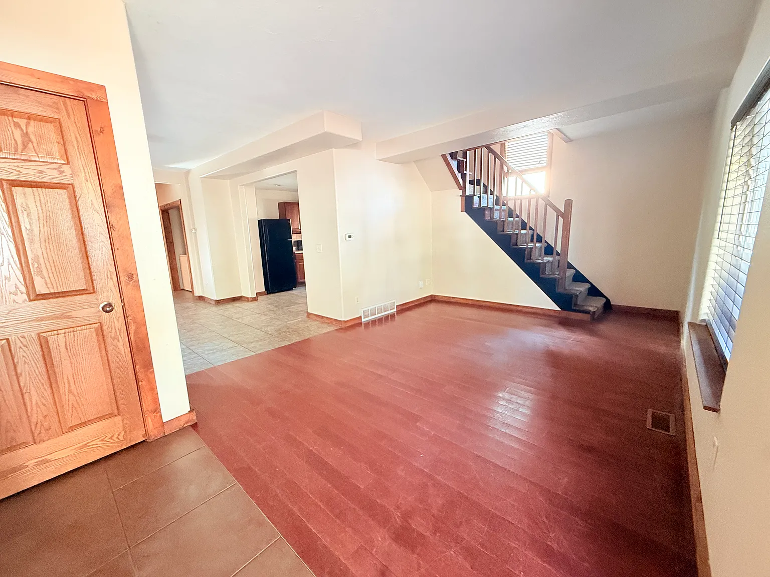 3 bed, 1450 sqft, $1,700 — Photo 3