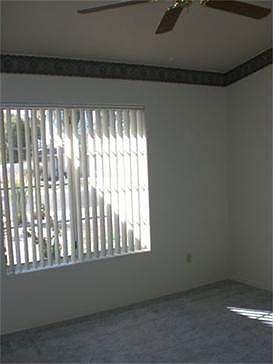 4th image of 1436 N Koenig Dr