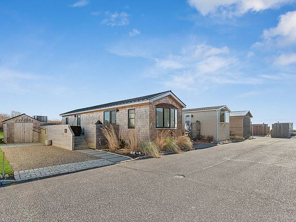 2nd image of 100 Deforest Rd Unit 802