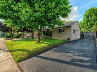 18 Weber Dr, Halton Hills, ON