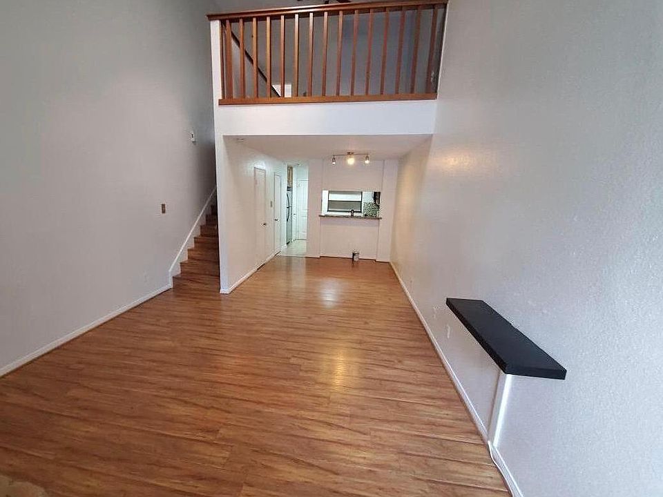 Large downstairs living room
