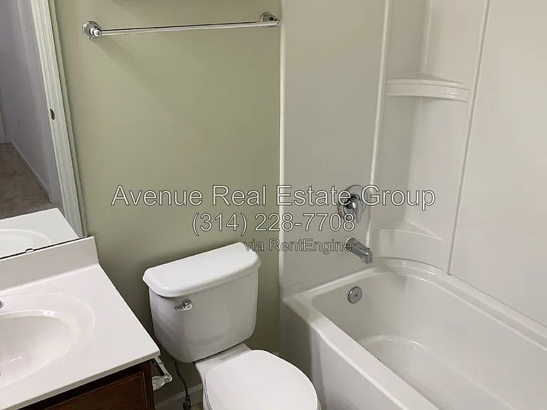 554 Parkgate Dr — Photo 24