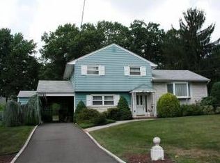 5 Glenside Ct, East Brunswick, NJ 08816