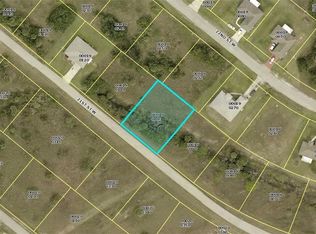 51 Denis St S, Lehigh Acres, FL 33976