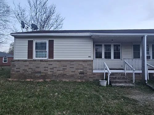 101 Sibbie Ct Photo 1