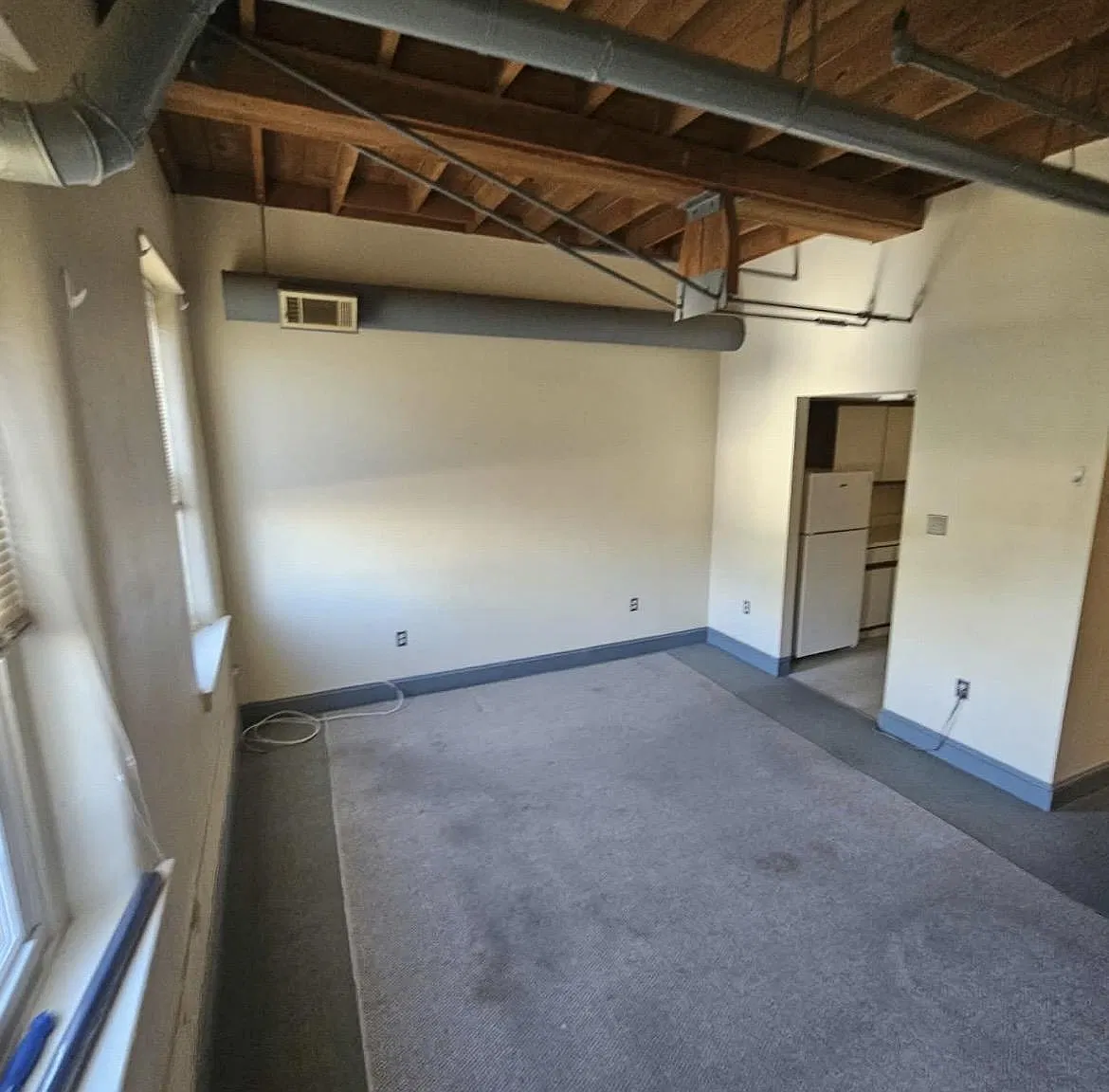 1 bed, 1.0 bath, 462 sqft, $875 — Photo 1