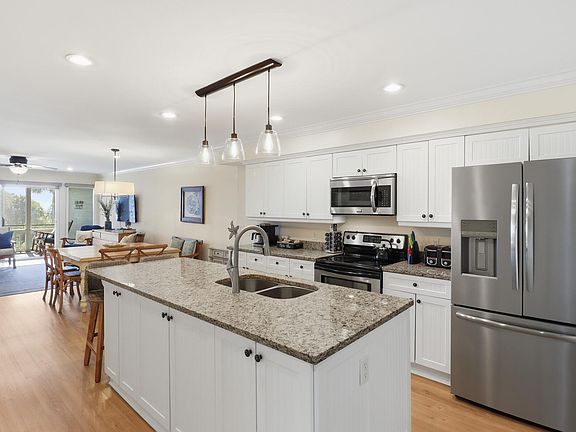 4th image of 48 Beach Club Villas Ct