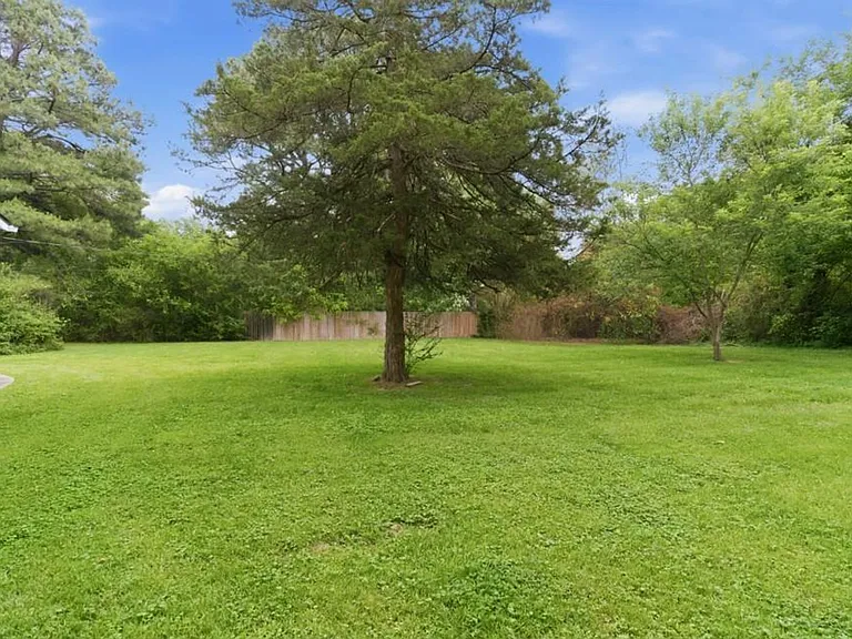2219 W Ora Dr — Photo 24