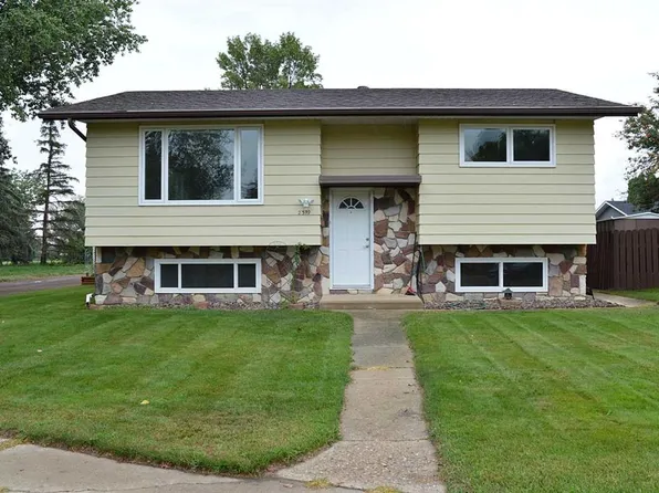 2319 Porter Pl SE, Medicine Hat, AB T1B 1E4