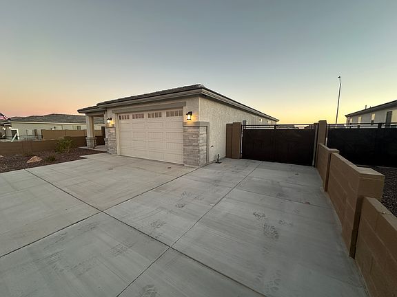 2nd image of 7647 E 35th Ln