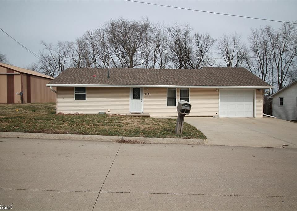714 E Tarkio St, Clarinda, IA 51632 Zillow