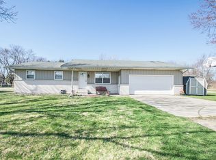 549 Manitou Rd, Saint Joseph, MI 49085