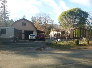 124 Ollis Rd, Cave Junction, OR 97523