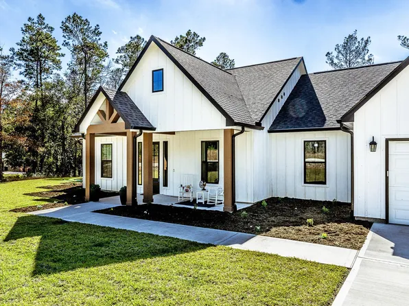 111 Eagle Run Rd, New Waverly, TX 77358